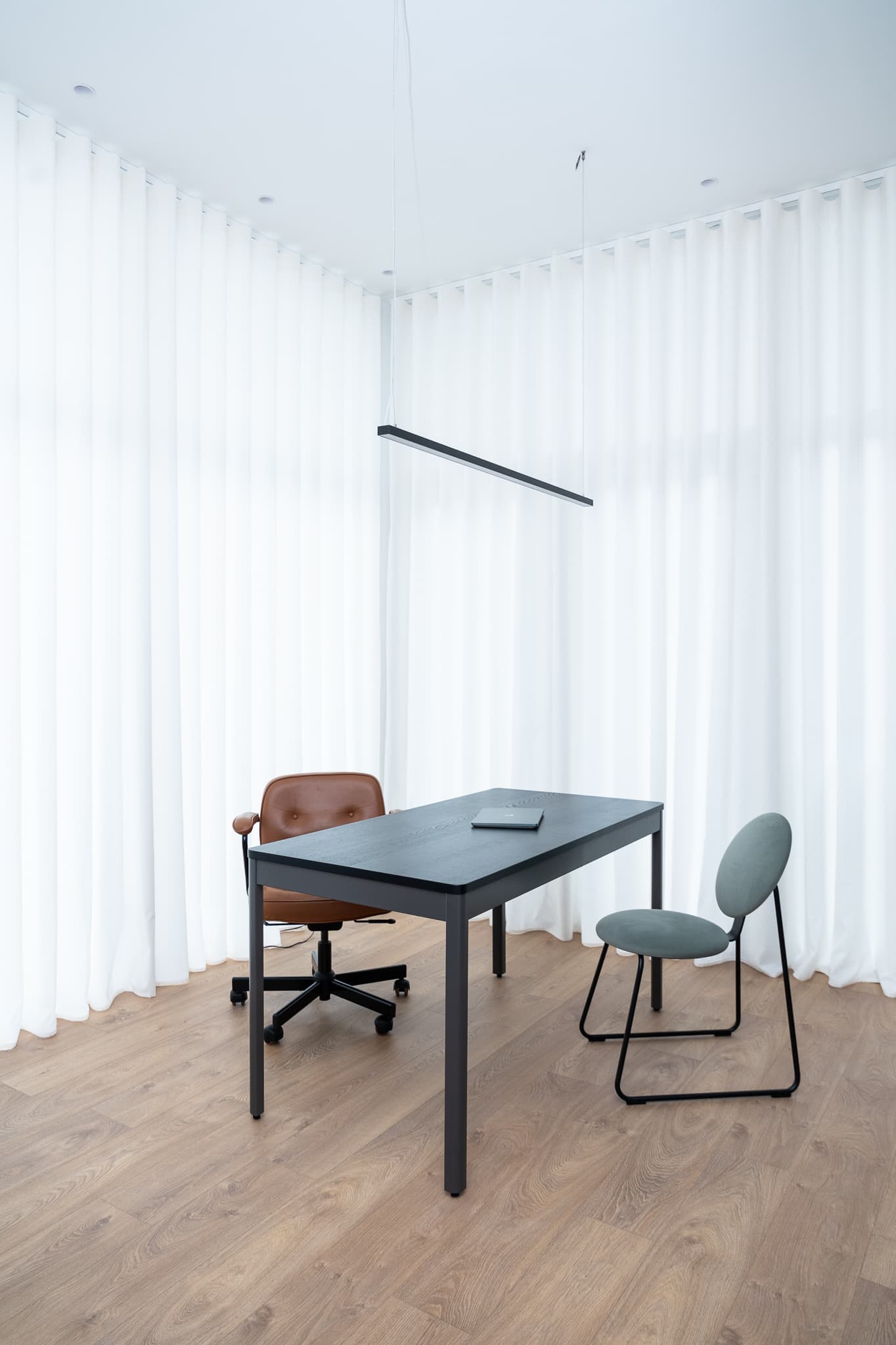 Εσωτερικός χώρος ιατρείου βελονισμού Avgouste στη Θεσσαλονίκη - Χώρος θεραπείας